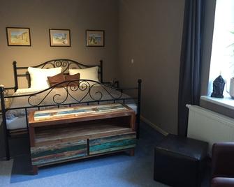 Old forester's lodge in a fantastic location in the middle of the forest - Crivitz - Bedroom