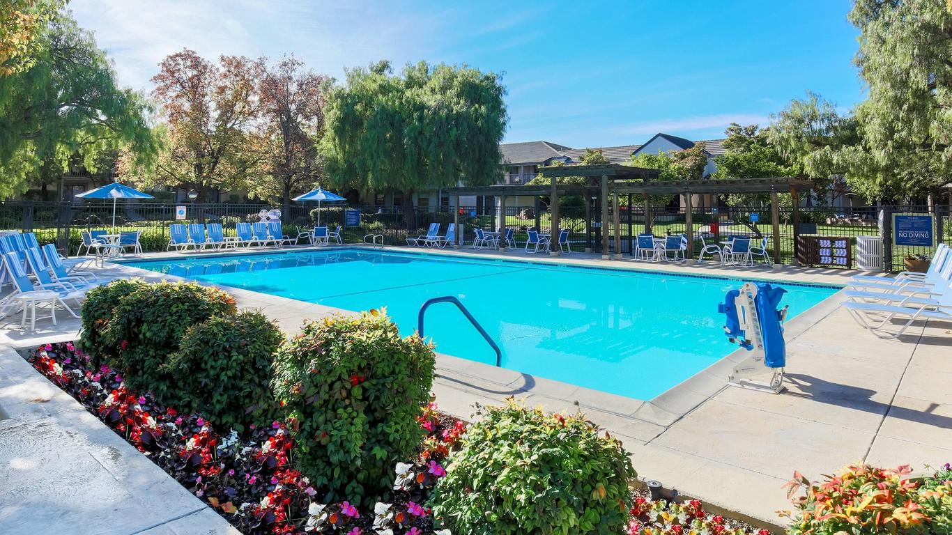 Four Points by Sheraton Pleasanton