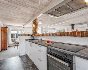 Holiday Home Bjart - 50m to the fjord by Interhome - Skjern - Kitchen