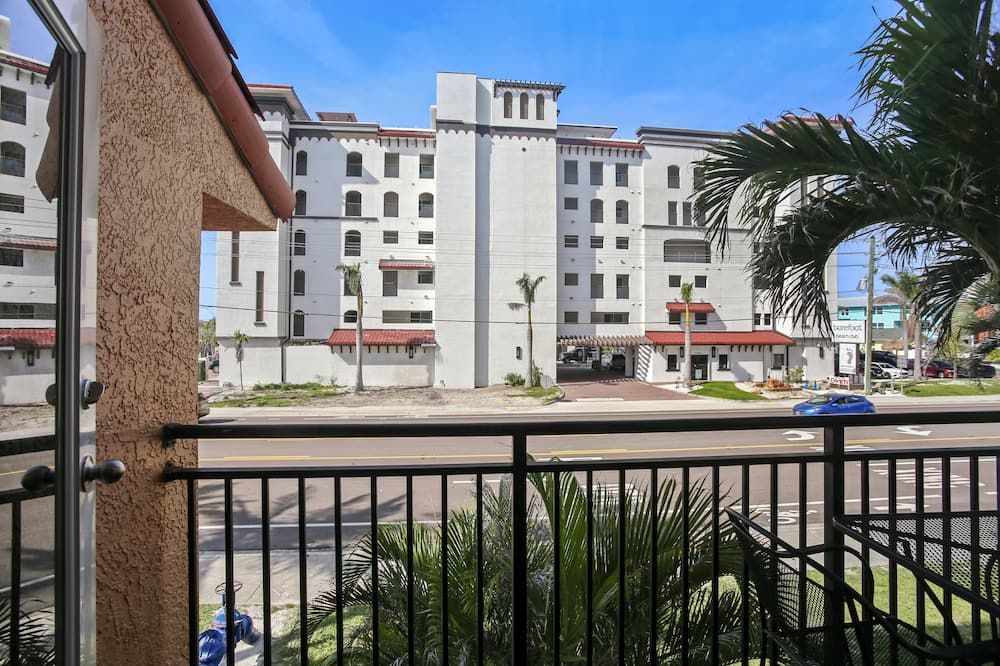 Madeira Bay Resort & Spa - Madeira Beach
