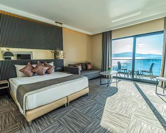 Assos Dove Hotel Resort & Spa - Behram - Bedroom
