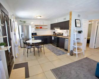 Beach Getaway - Upstairs - Saint Augustine Beach - Kitchen
