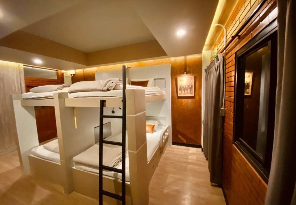 ذا هايف هاتياي هوستل