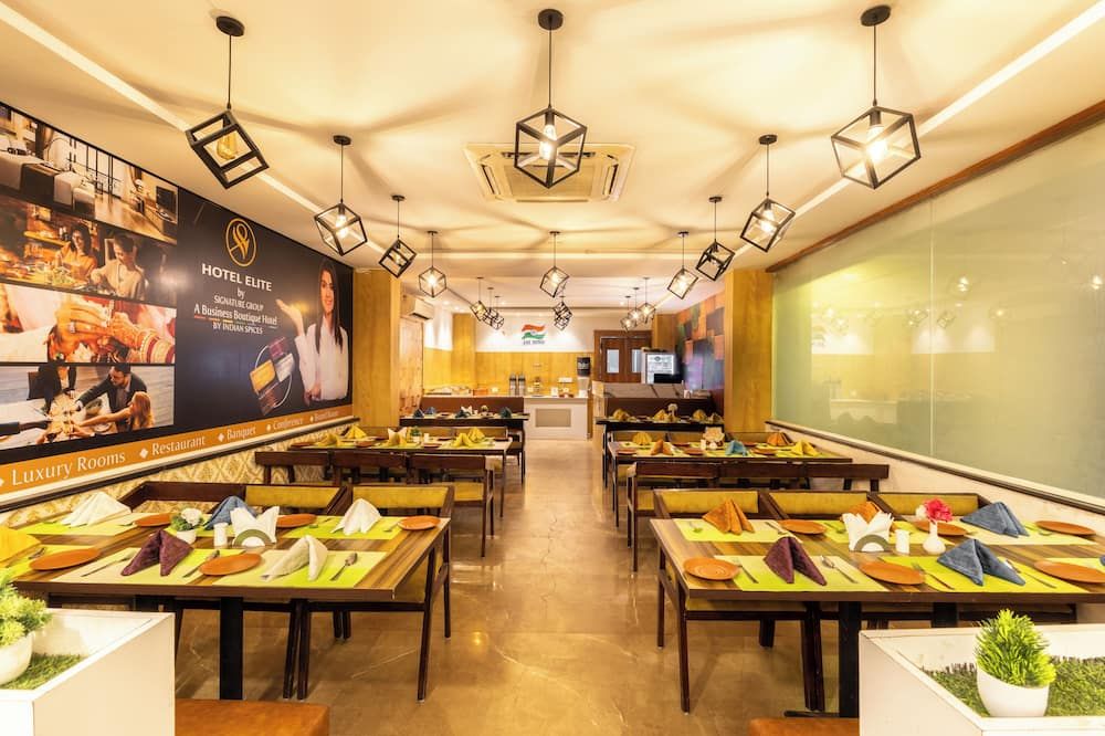 W Hotel Shamshabad Hyderabad Airport thumbnail 2