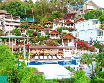 Steps Garden Resort - Puerto Galera - Pool