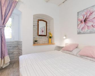 Studio Apartment Sisi - Opatija - Bedroom