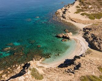 Kana Hotel - Kastraki - Strand