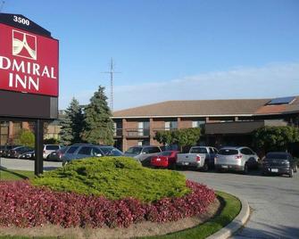 Admiral Inn Burlington - Burlington - Rakennus