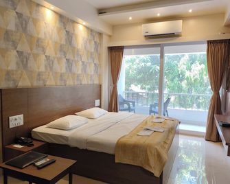 Hotel Shreyas - Pune - Bedroom