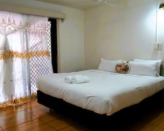'Utu'one Bed & Breakfast - Nuku‘alofa - Bedroom