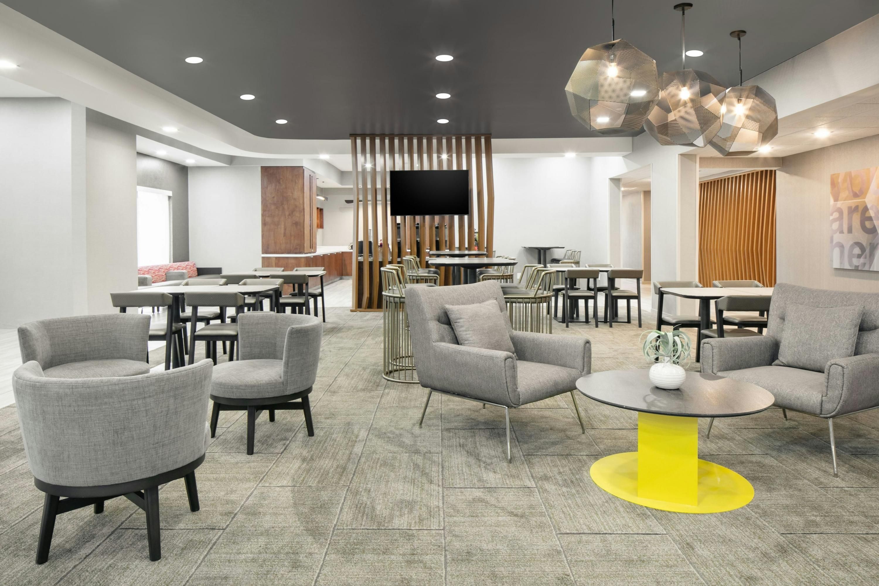 SpringHill Suites by Marriott Tulsa thumbnail 3