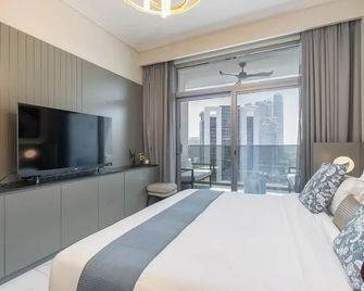 Mag318 Lux Burj Khalifa Walk Pool View - Madinat Zayed - Bedroom