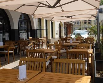 Aux Temps d'Em - Montreuil - Ristorante