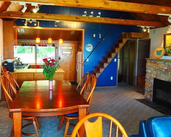 Cavalier Cottage - Private Lakefront W Kayaks! - Honor - Comedor