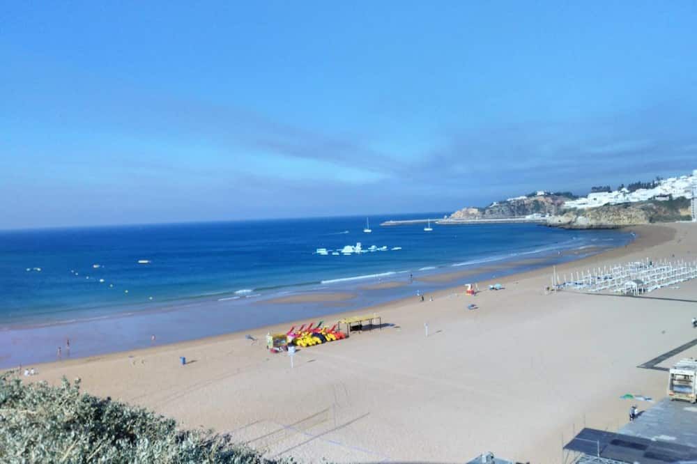 Albufeira Beach Hotel by Kavia