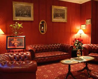 Hôtel 1er Consul Rouen - רואה - טרקלין