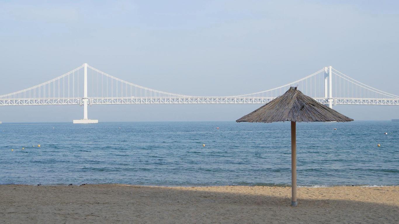 Busan Oncheonjang Hotel Carino