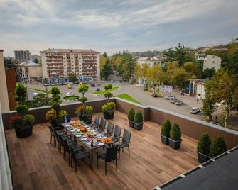 Hotel InnDigo in Kutaisi - Kutaisi - Balcony