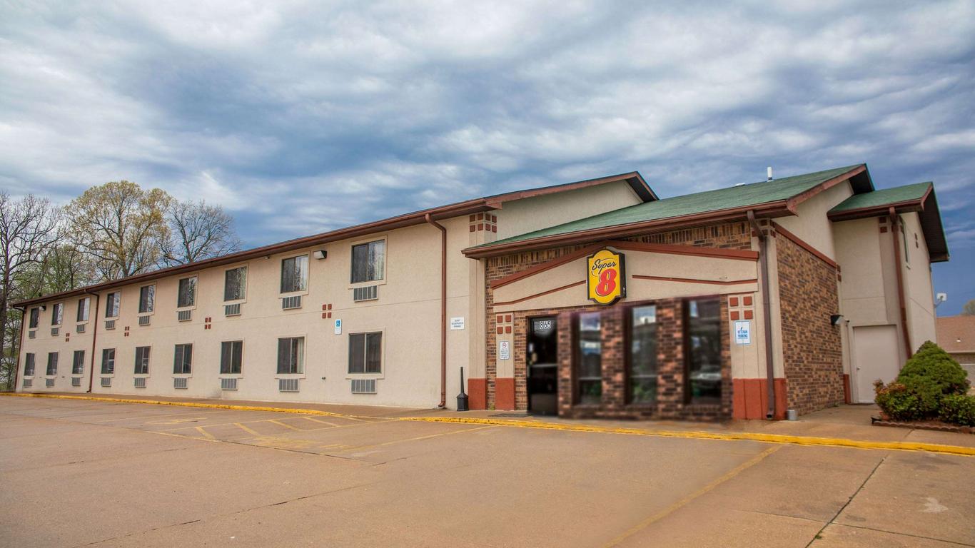 سوبر 8 باي ويندام ماونتن هوم