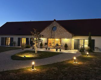 Aux 3 Forets - Deneuille-les-Mines - Building