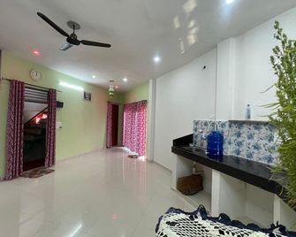 Arya Sadan Homestay - Mathura