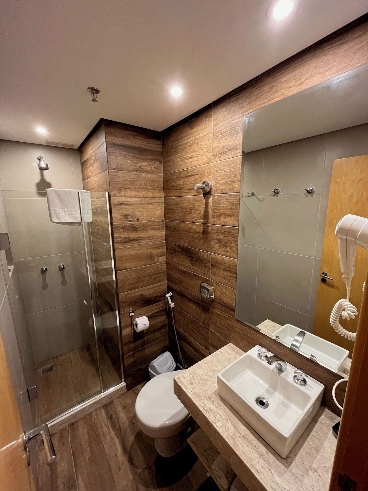 Atlantis Copacabana Hotel - ריו דה ז'ניירו - חדר רחצה