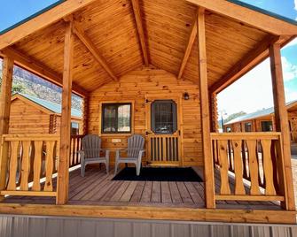 Zion Canyon Cabins - ספרינגדייל - בניין