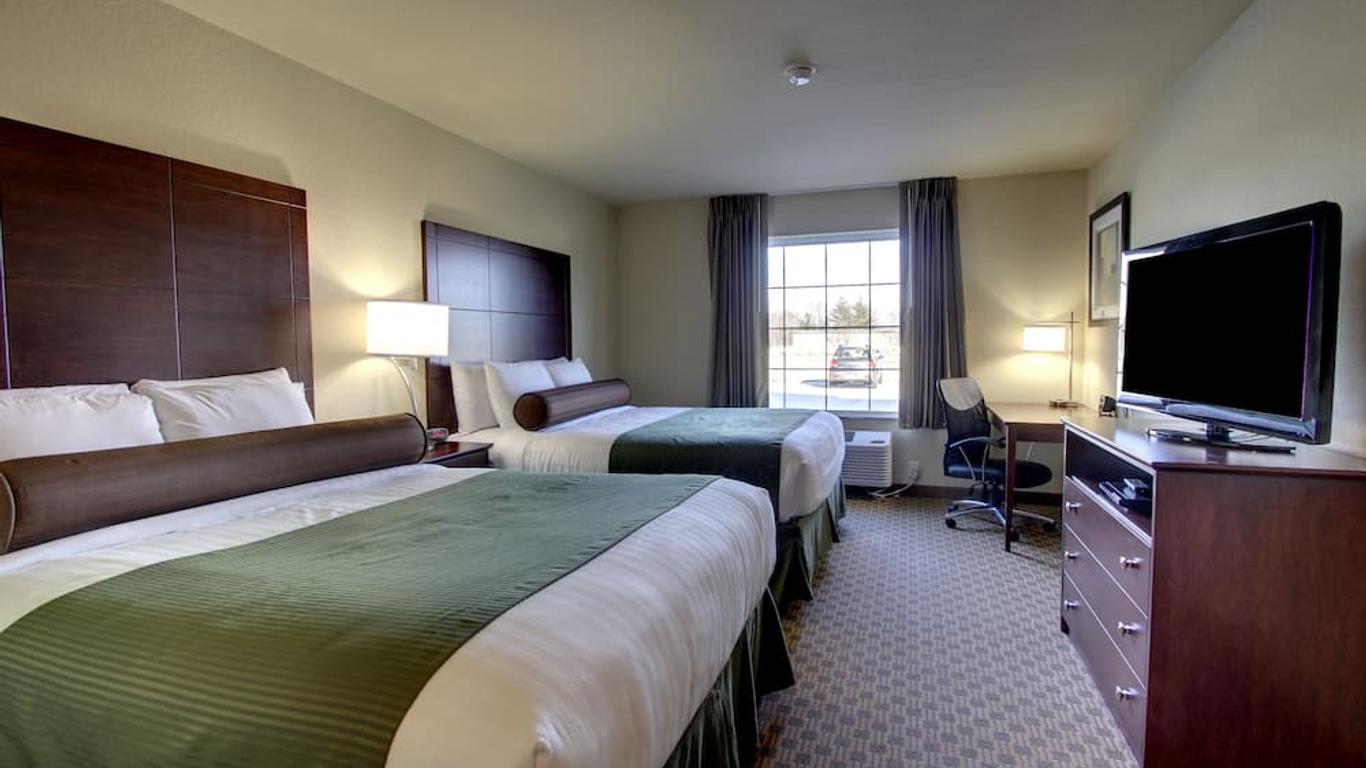 Cobblestone Hotel & Suites - Newton
