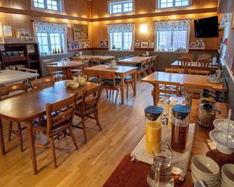 Sunne Hembygdsgard B&B - Sunne - Restaurant