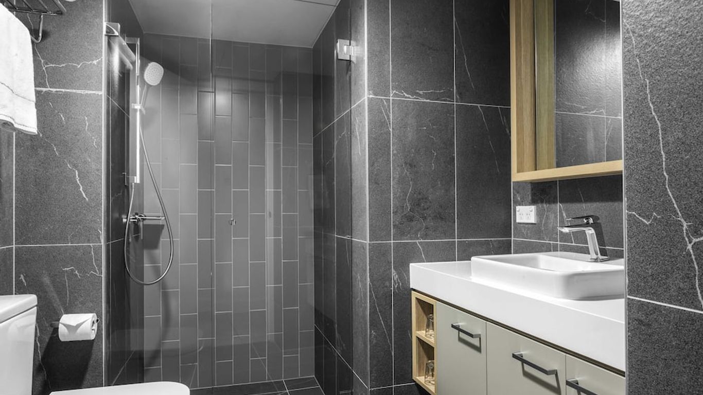 Mantra on Kent Sydney