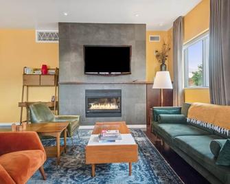 Meadowlark Suite - 201 2B1B - Portland - Sala de estar