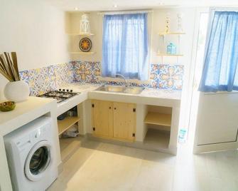 Residence Nonna Mariuccia - Mazara del Vallo - Cucina