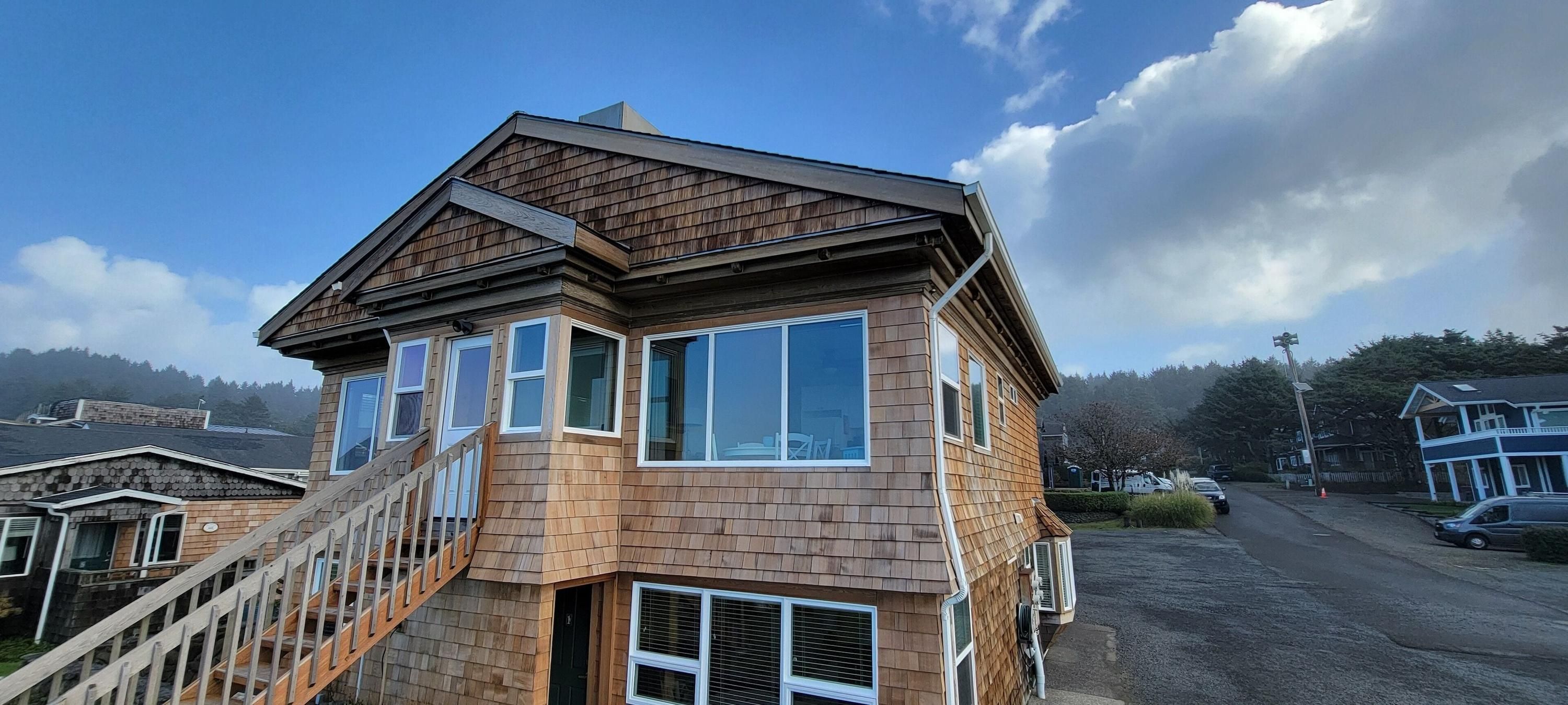 Sea Sprite at Haystack Rock - קנון ביץ' - בניין