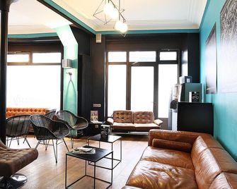 Arty Paris Porte de Versailles by Hiphophostels - París - Lounge