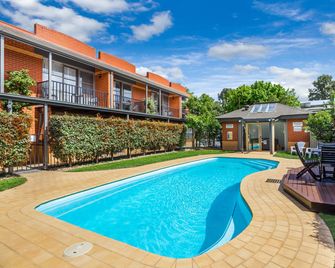 National Hotel Complex Bendigo - Bendigo - Piscina