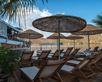 Valentina Boutique Hotel - Bozburun - Patio