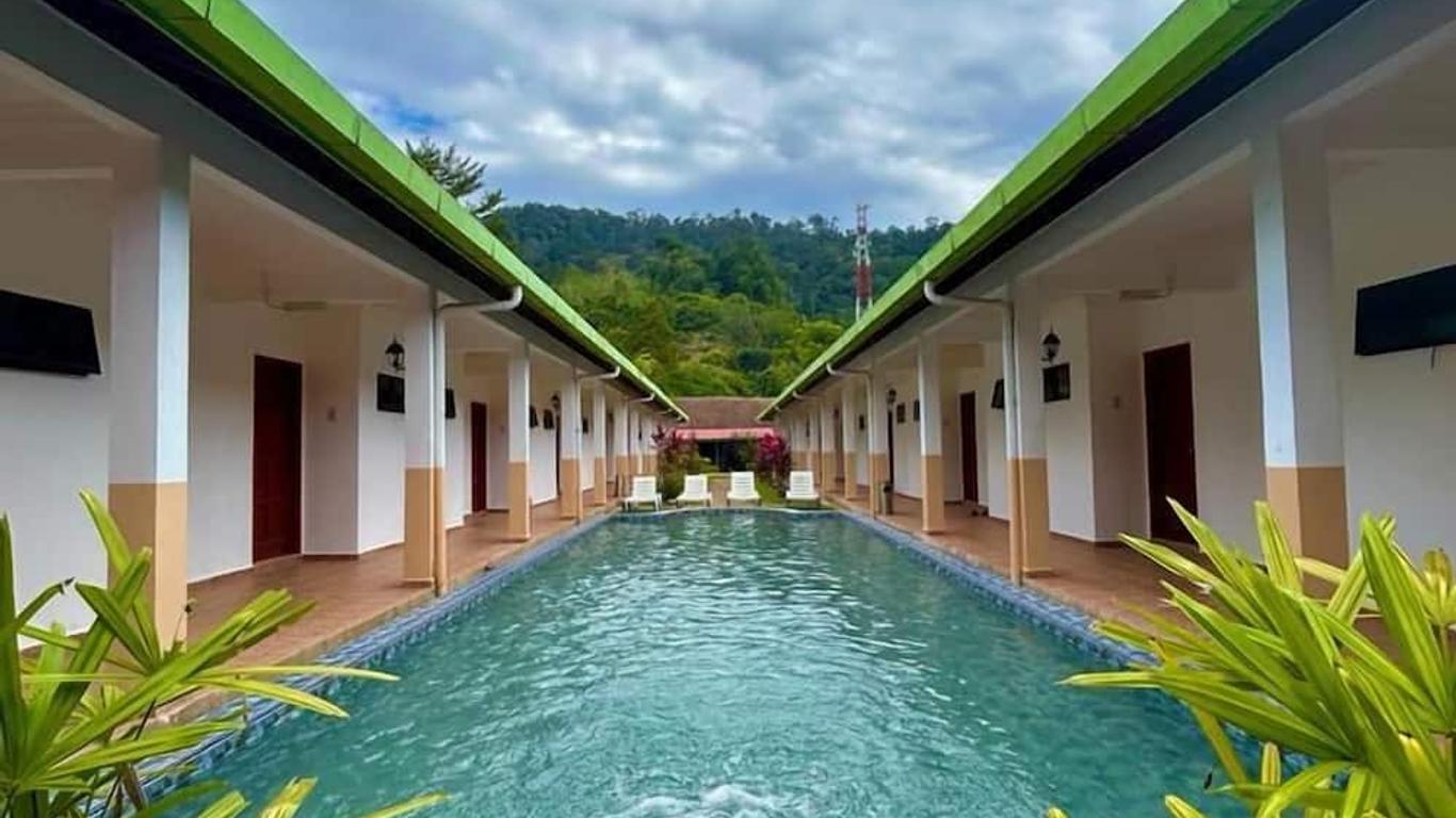 Xcape Resort At Taman Negara