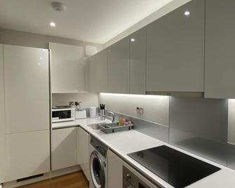 Buckingham Apartments - High Wycombe - Keuken