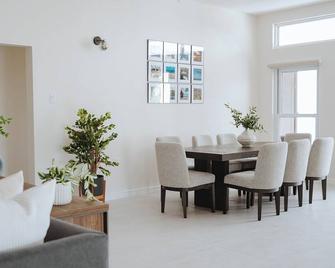 Blissful Tides - Hope Bay - Dining room