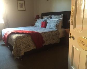 Carlyle House B&B - Rutherglen - Спальня