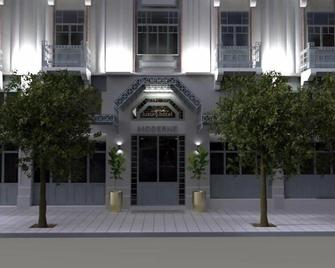 Modern Revival Luxury Hotel - Soluň - Budova
