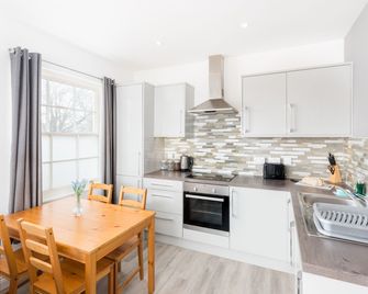 Marvel Apartments Leamington Spa - Leamington Spa - Kök