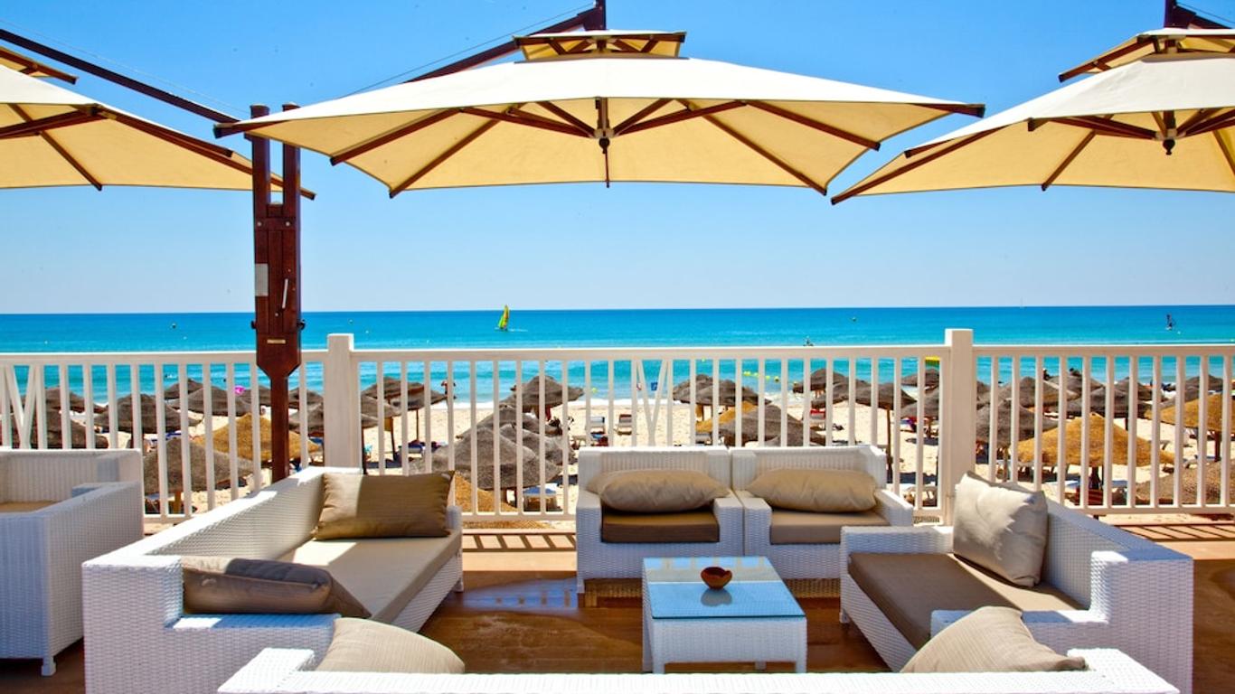 Samira Club Family and couples only