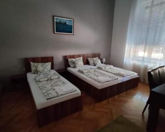 Satu Mare Apartments - Satu Mare - Sypialnia