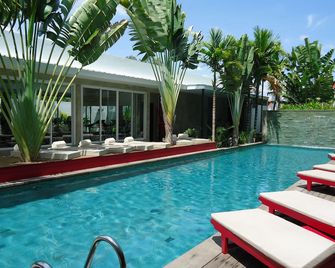 Men's Resort & Spa (Gay Hotel) - Siem Reap - Πισίνα