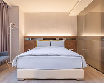 Check Inn Taichung Qinghai - Taichung City - Bedroom