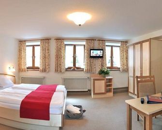 Gästehaus Enzianhof Hotel Garni - Oberammergau