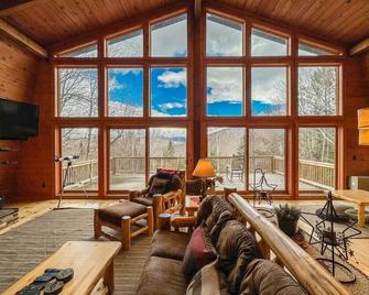 The Mountain Villa | Hot Tub, Mt. Washington Views - Jackson - Living room
