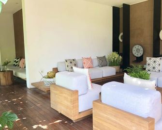 Origin Ubud - Ubud - Living room