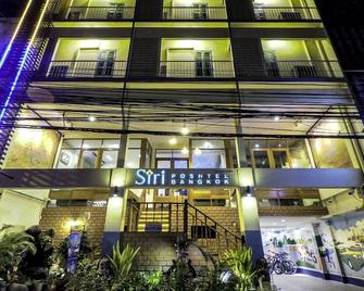 Siri Poshtel Bangkok - Bangkok - Building